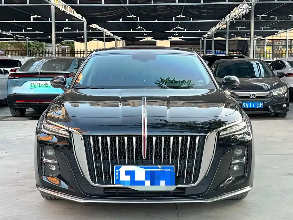 Hongqi H5 — фото 2