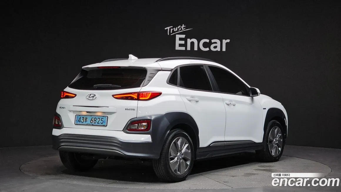 Hyundai Kona — фото 4