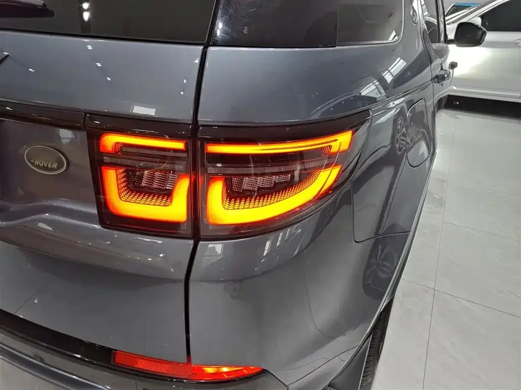 Land Rover Discovery Sport — фото 4