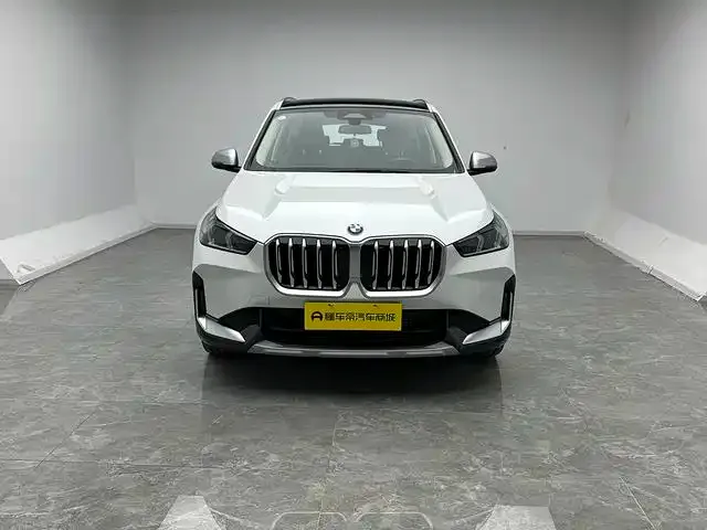 BMW X1 — фото 2
