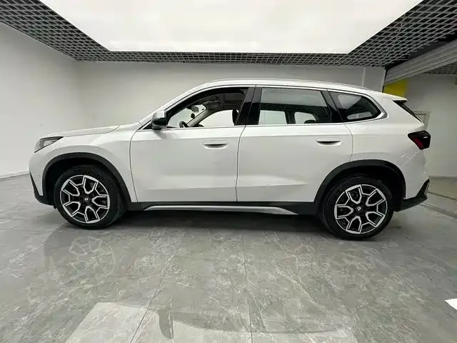 BMW X1 — фото 3
