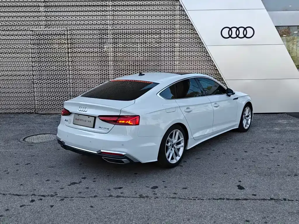 Audi A5 (Import) — фото 7