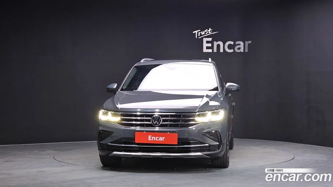 Volkswagen Tiguan — фото 5