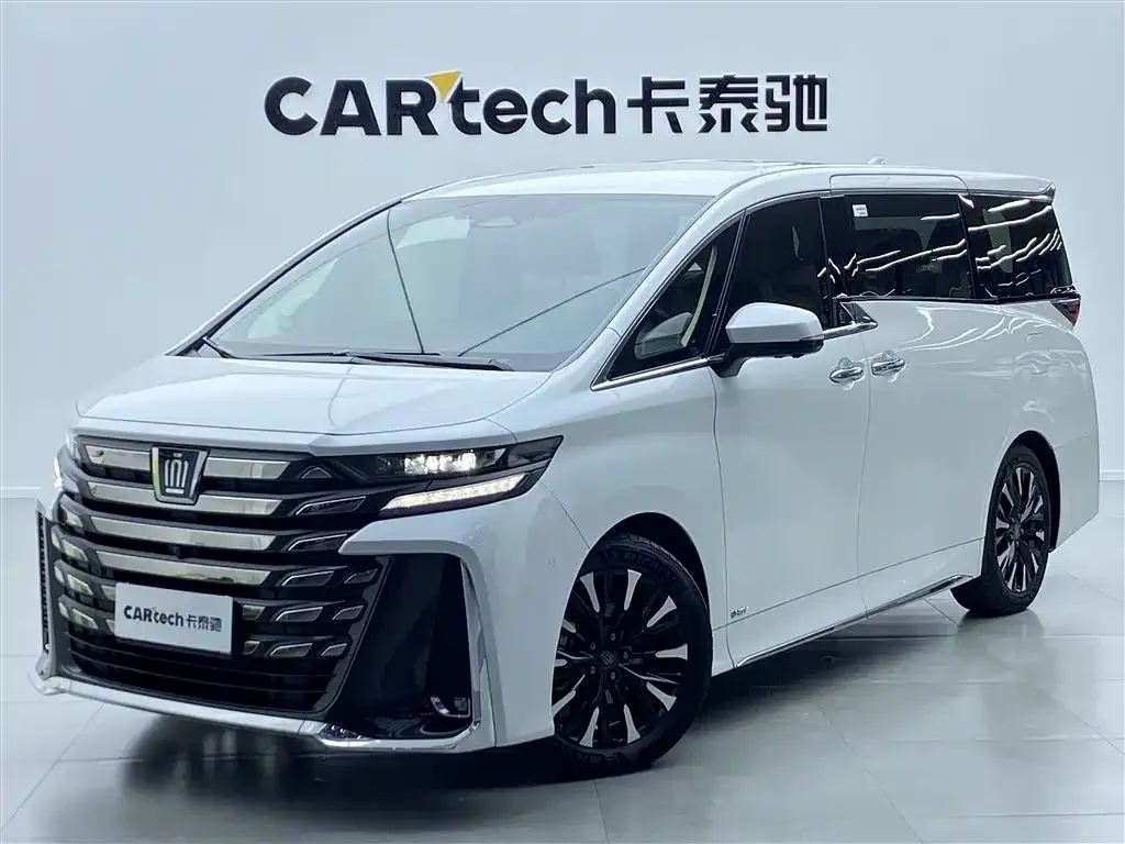 Toyota Vellfire — фото 10