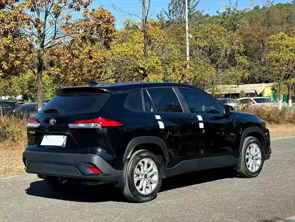 Toyota Frontlander — фото 4