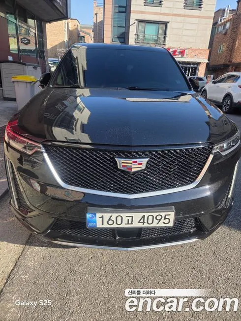 Cadillac XT6 — фото 3