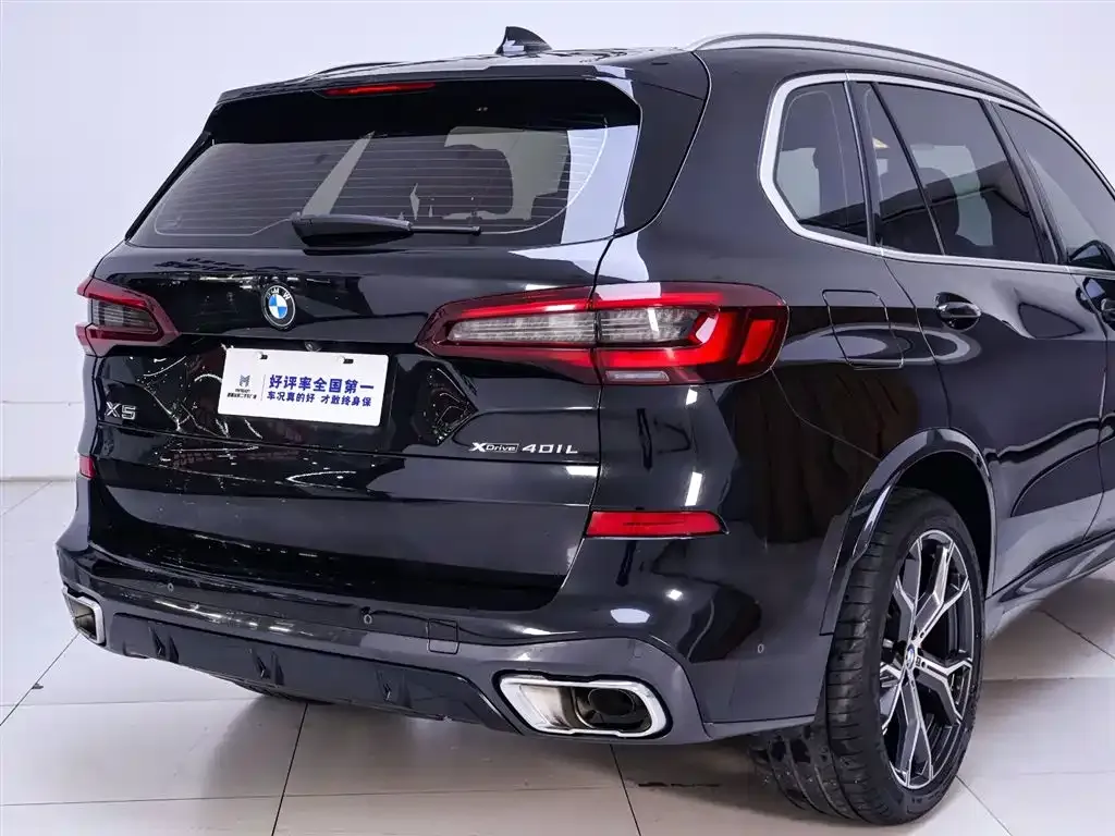 BMW X5 — фото 6