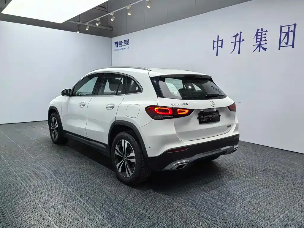 Mercedes-Benz GLA — фото 4