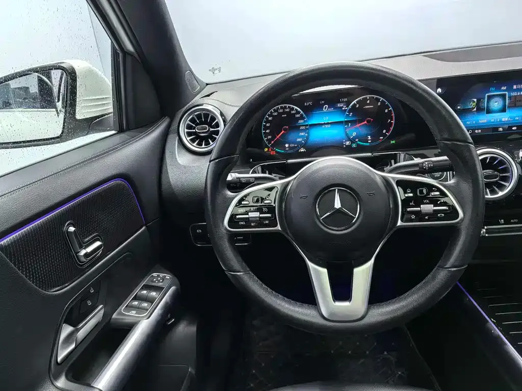 Mercedes-Benz GLA — фото 5