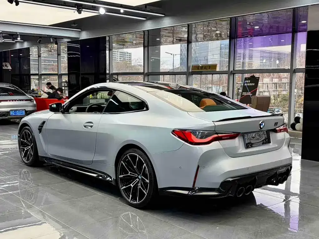 BMW M4 — фото 6