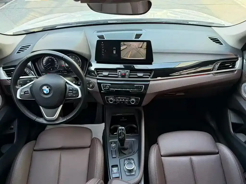BMW X1 — фото 6