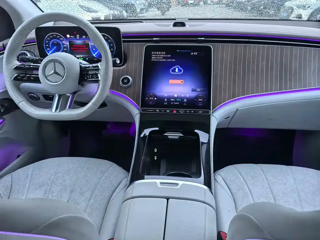 Mercedes-Benz EQE SUV — фото 6