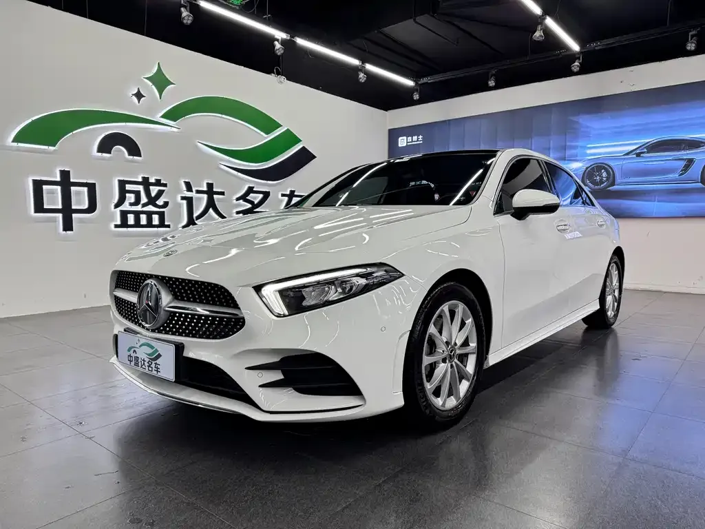 Mercedes-Benz A-Class — фото 1