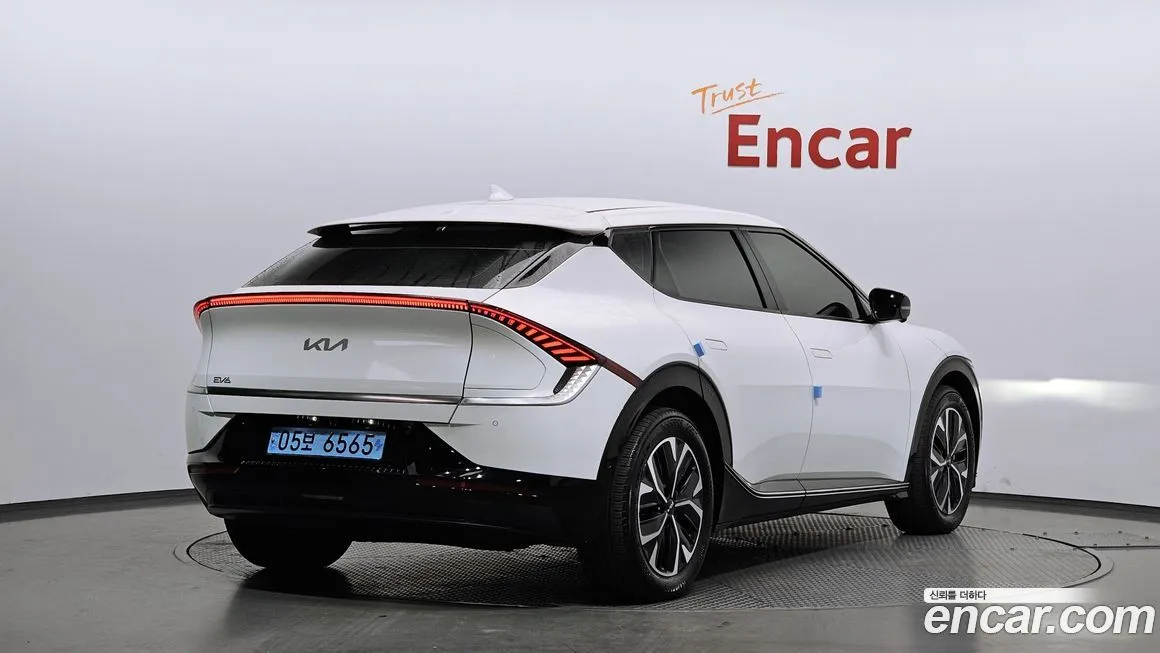 Kia EV6 — фото 2