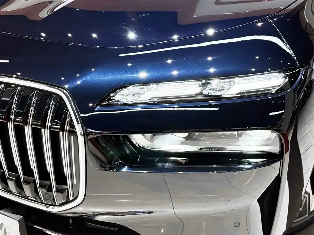 BMW 7 Series — фото 6
