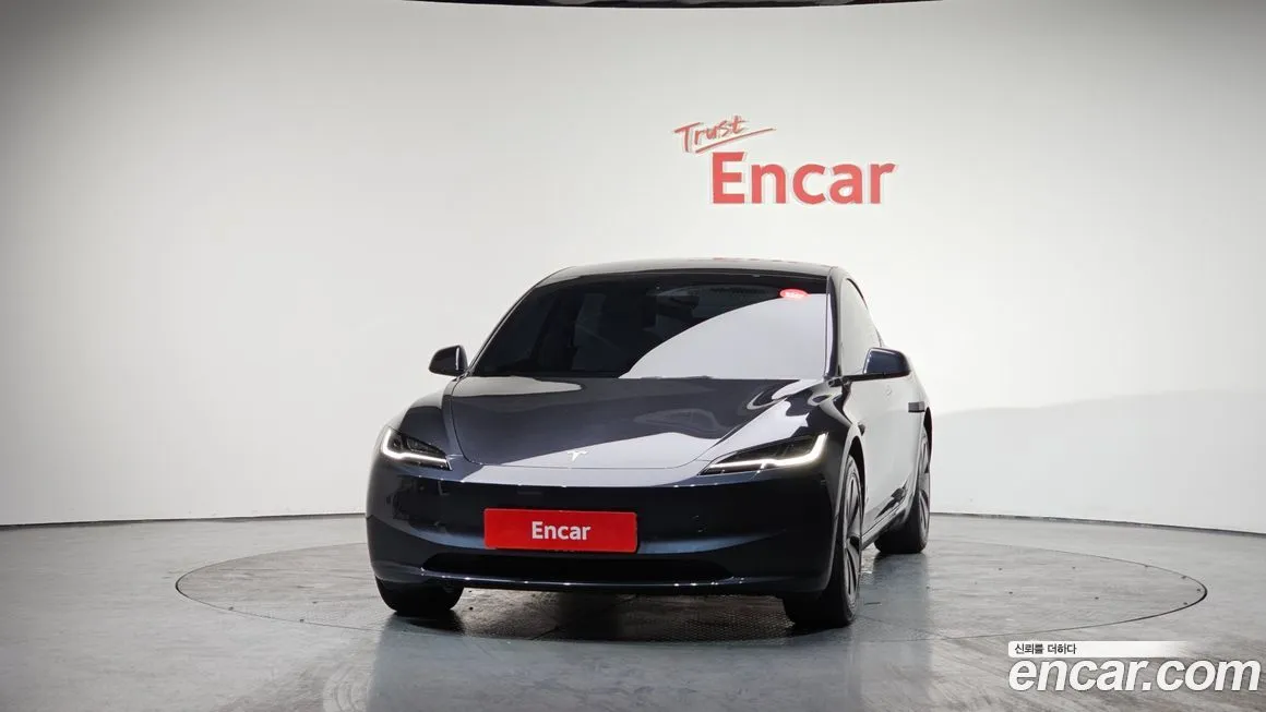 Tesla Model 3 — фото 6
