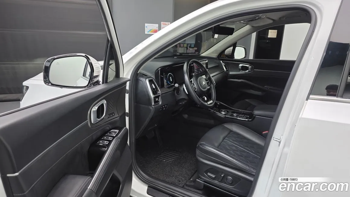 Kia Sorento — фото 5