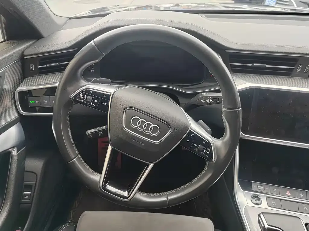 Audi A6L — фото 4