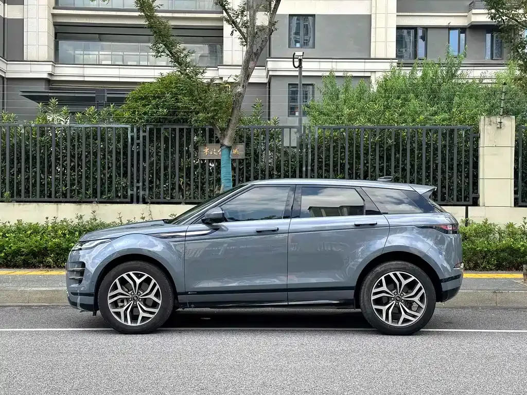 Land Rover Evoque — фото 3