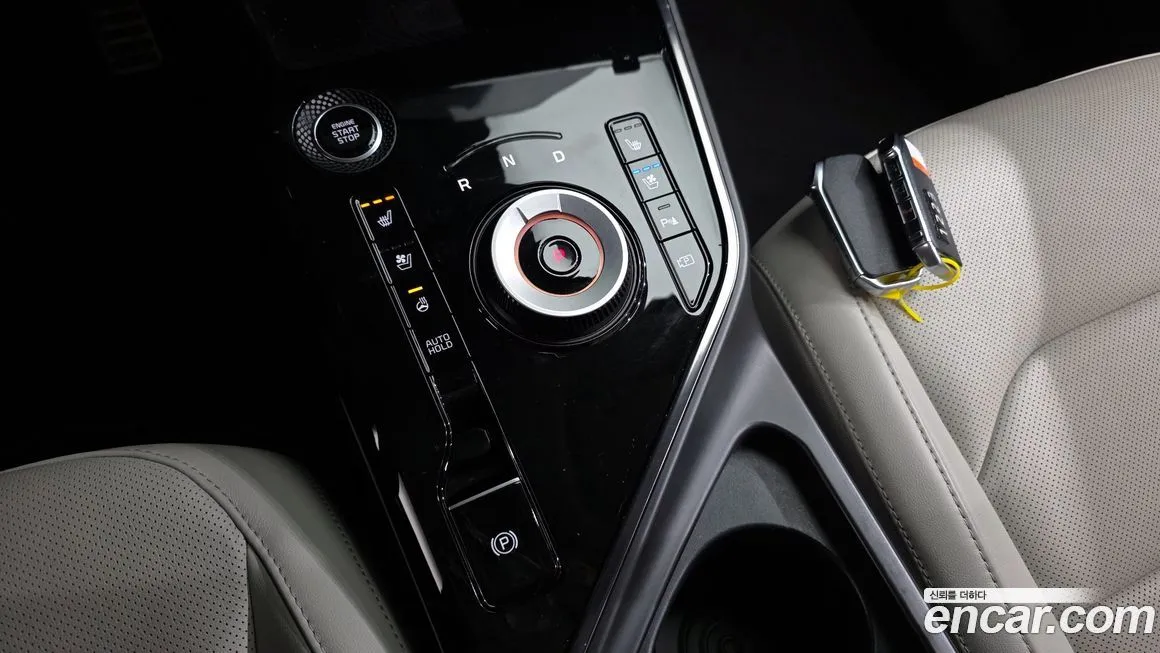 Kia Niro — фото 9