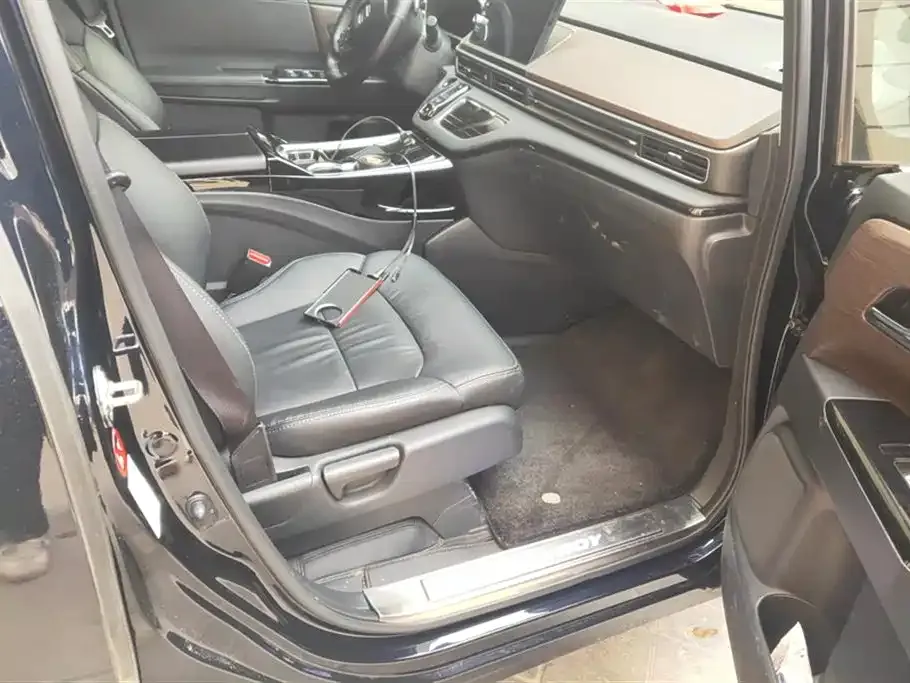 Honda Odyssey — фото 10
