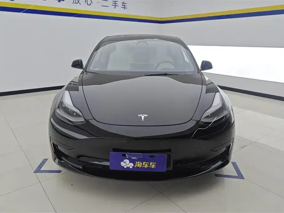 Tesla Model 3 — фото 2