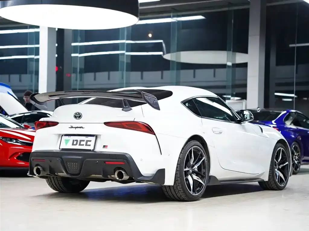 Toyota Supra — фото 10