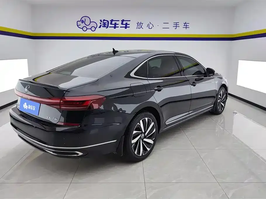 Volkswagen Passat — фото 3