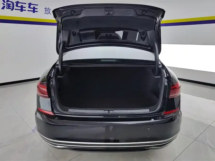 Volkswagen Passat — фото 4