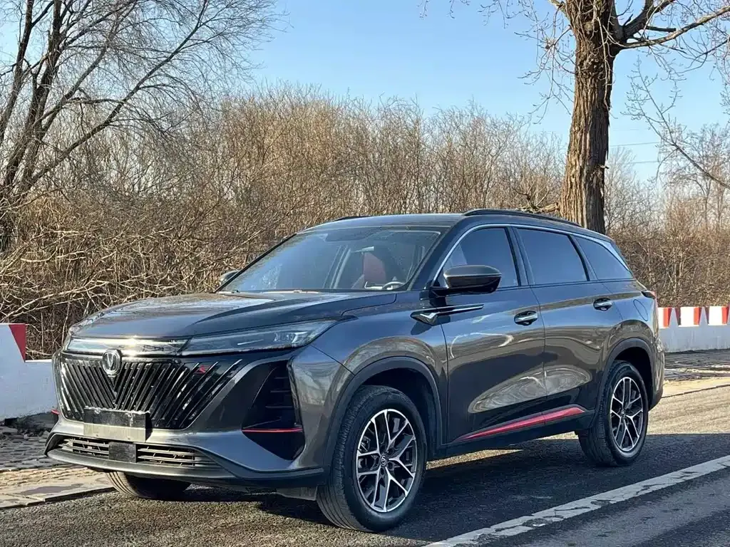 Changan CS75PLUS — фото 1
