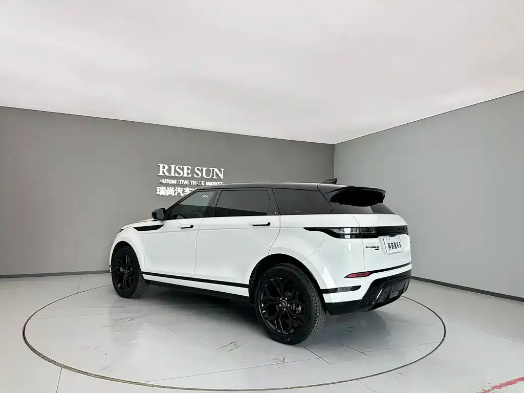 Land Rover Evoque — фото 2