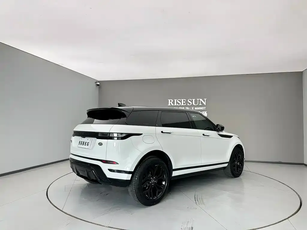 Land Rover Evoque — фото 6
