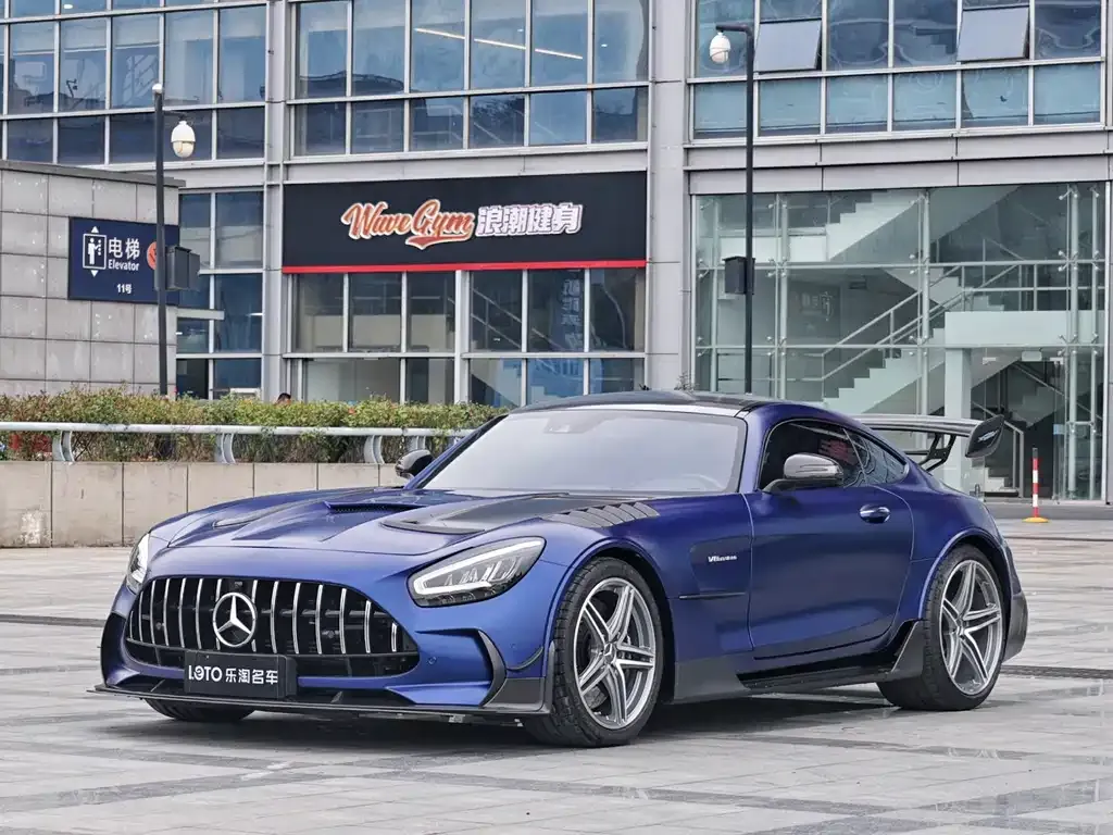 Mercedes-Benz AMG GT — фото 1