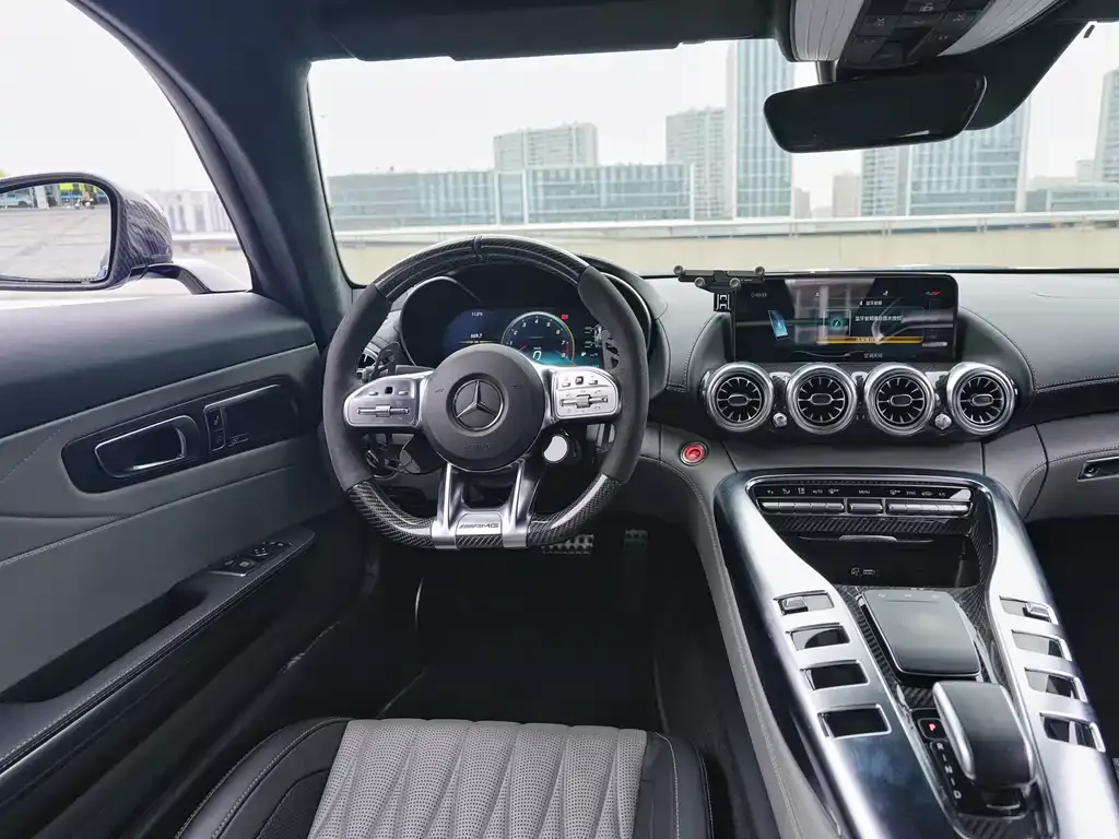 Mercedes-Benz AMG GT — фото 8
