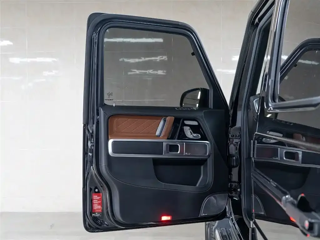 Mercedes-Benz G-Class AMG — фото 7