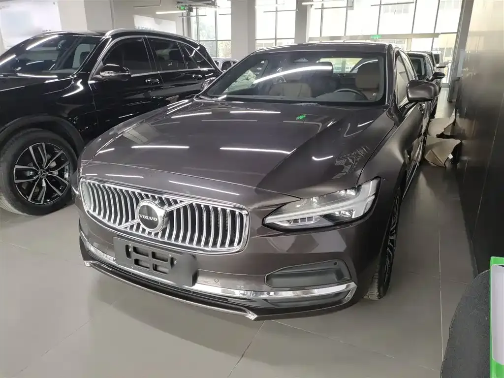 Volvo S90 — фото 6