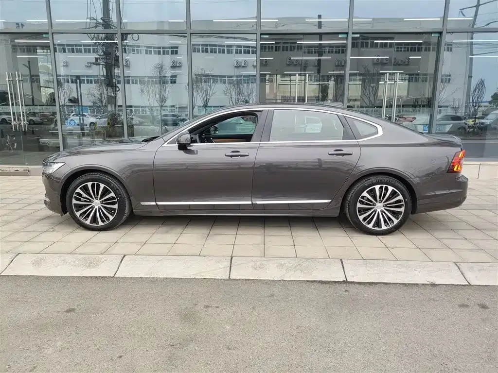 Volvo S90 — фото 2
