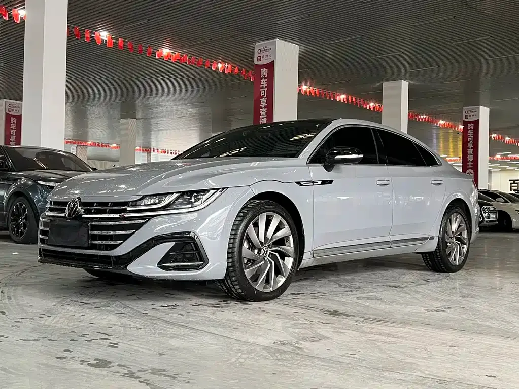 Volkswagen CC — фото 1