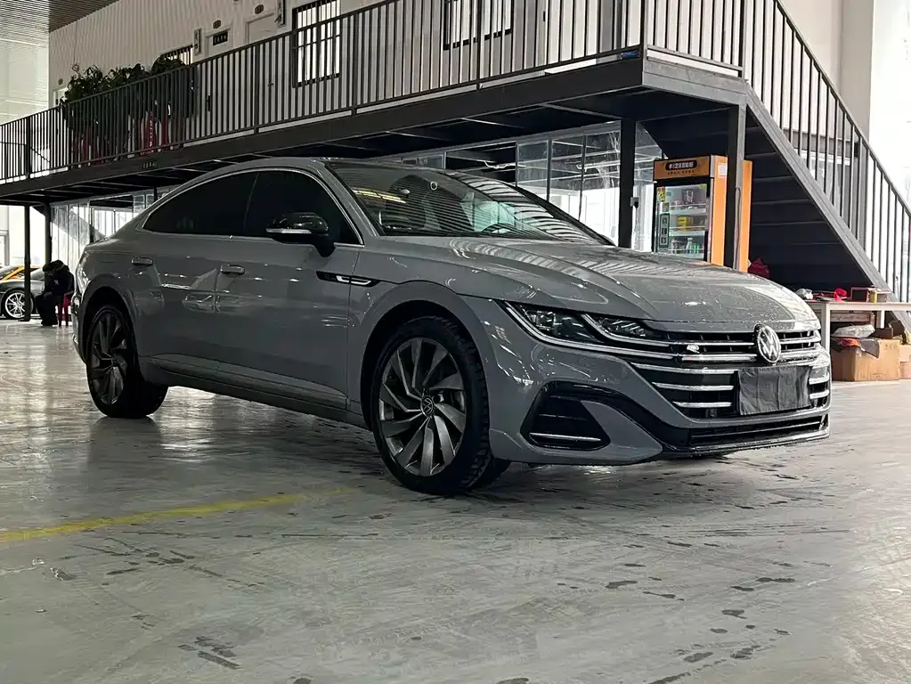 Volkswagen CC — фото 10