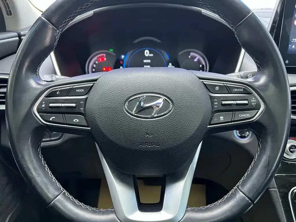 Hyundai Santa Fe — фото 9