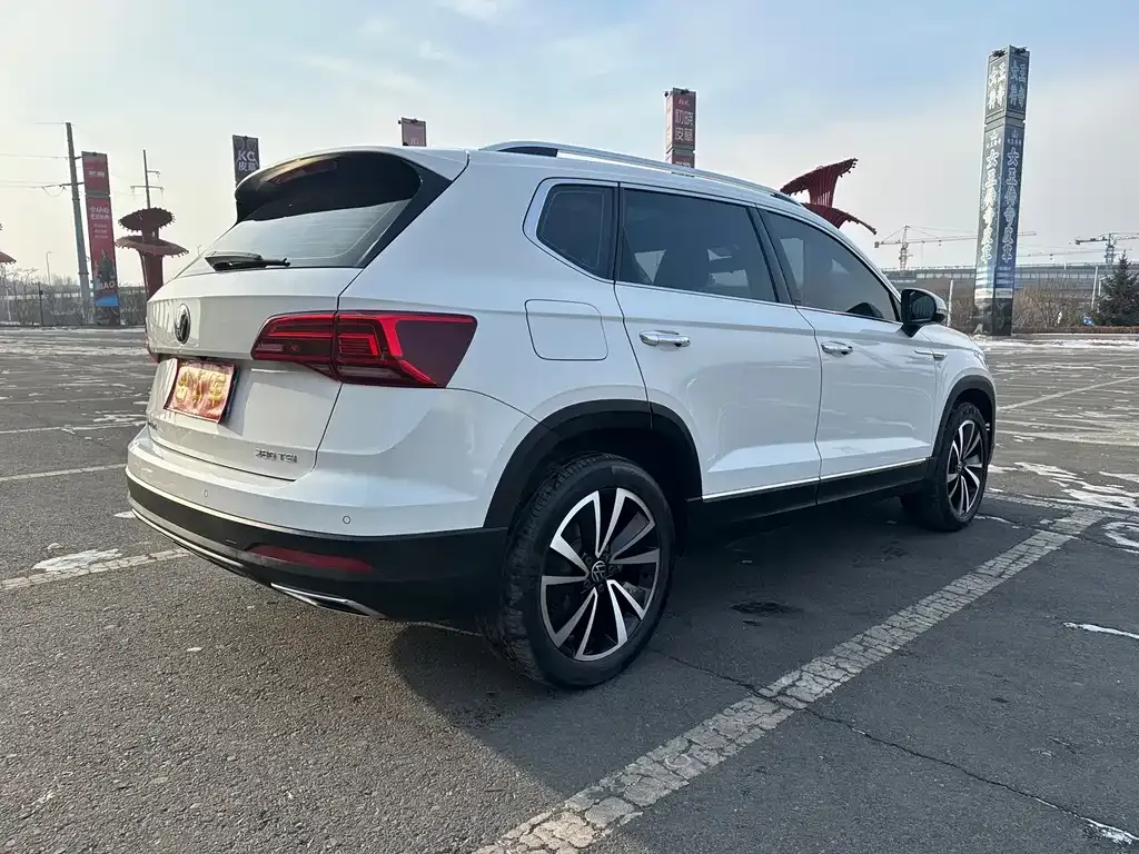Volkswagen Tharu — фото 7