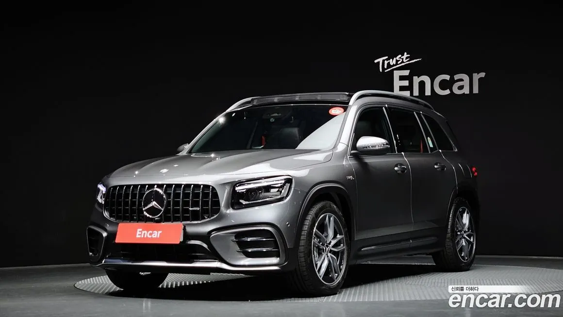 Mercedes-Benz GLB-Class — фото 1