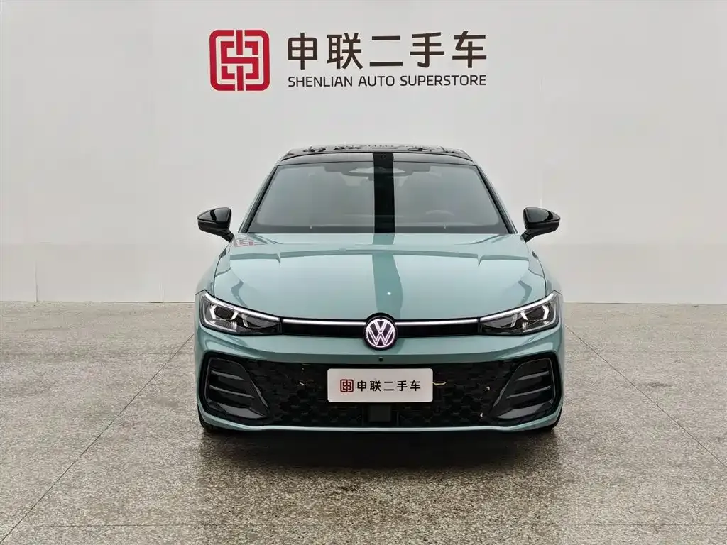 Volkswagen Passat — фото 8