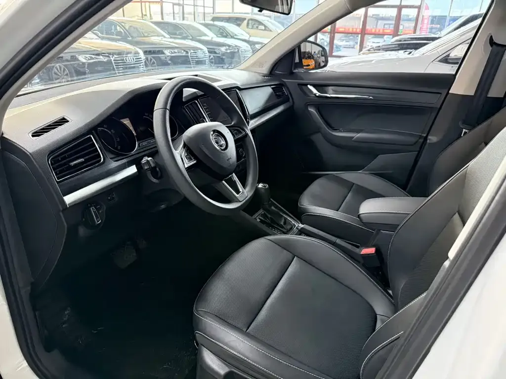 Skoda Kamiq — фото 6