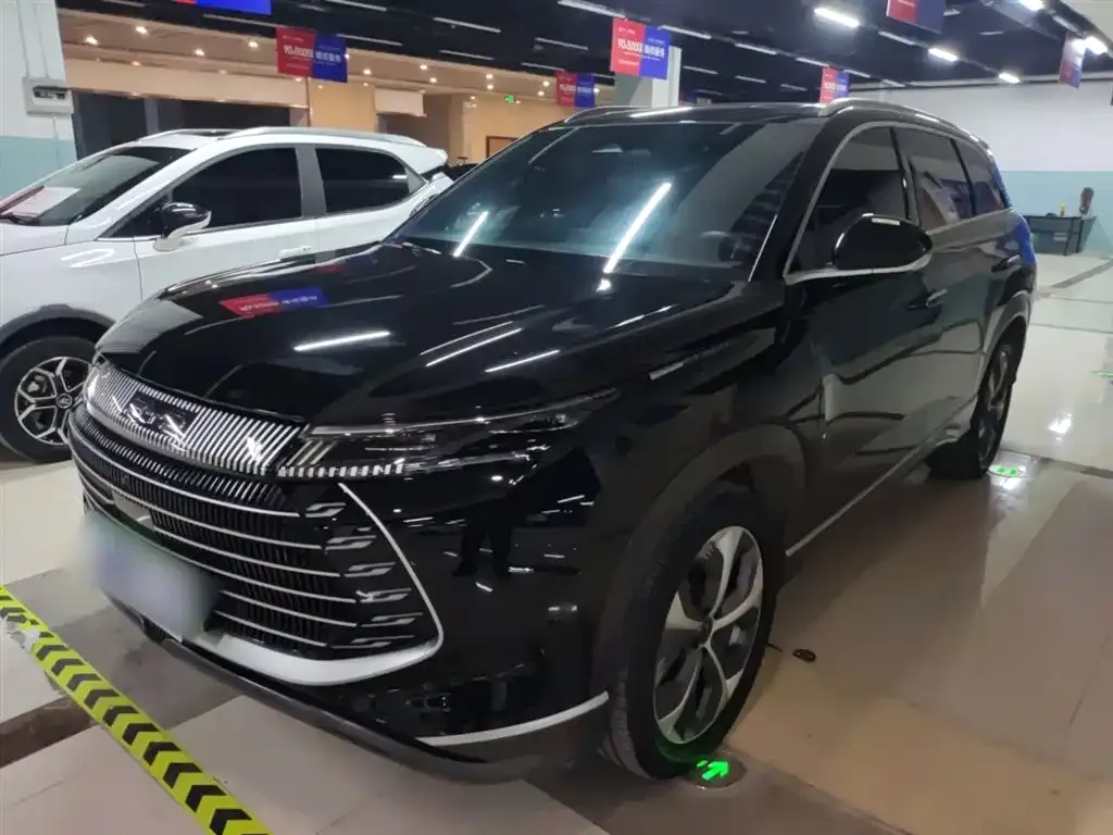 BYD Frigate 07 — фото 1