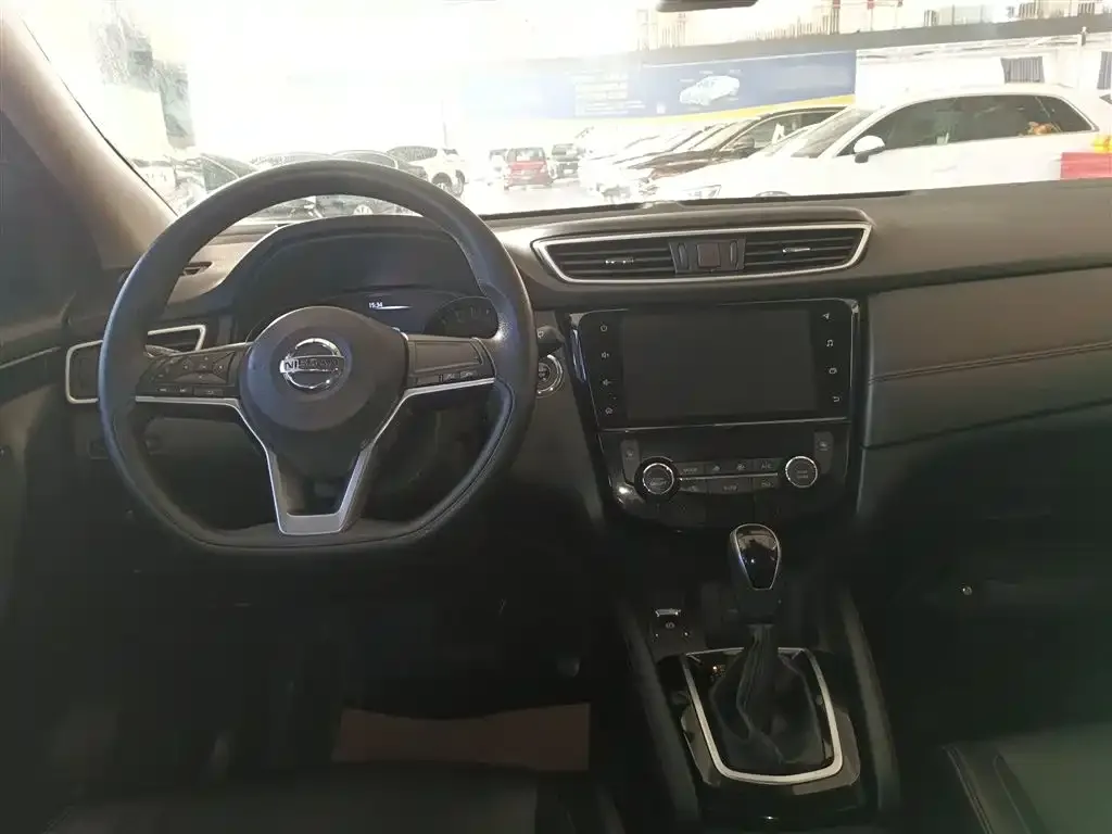 Nissan Qashqai — фото 3