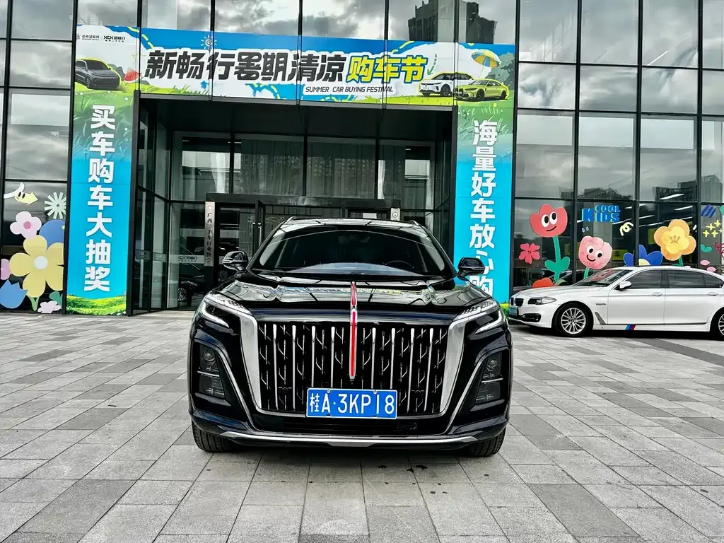 Hongqi HS3 — фото 2