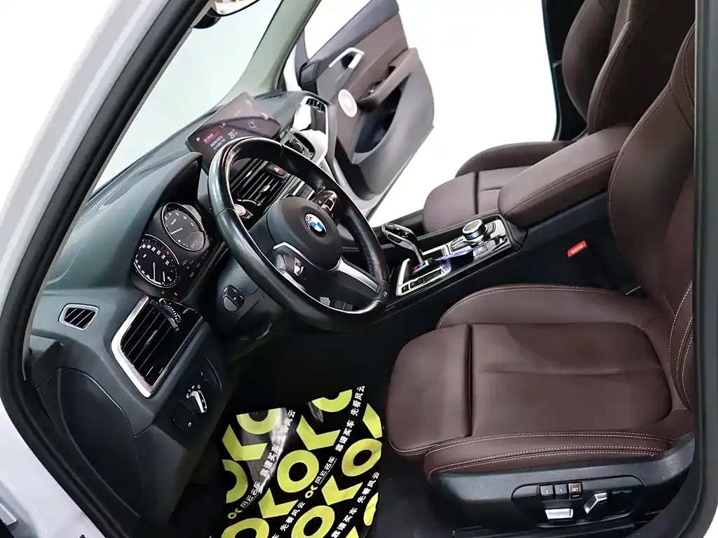 BMW 1 Series — фото 10