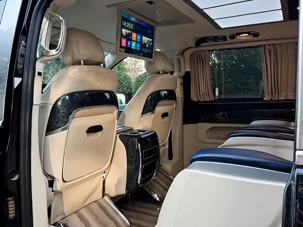 Mercedes-Benz Vito — фото 2
