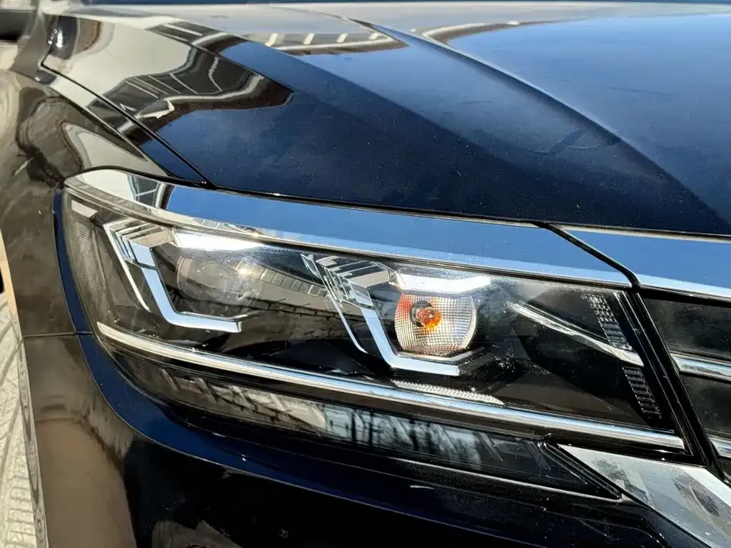 Volkswagen Passat — фото 2